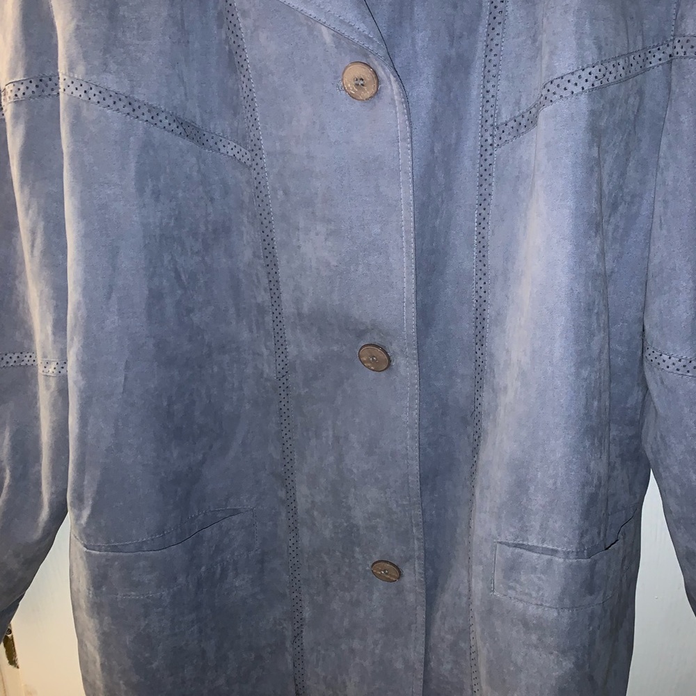 Jacket - Picture 3 of 5